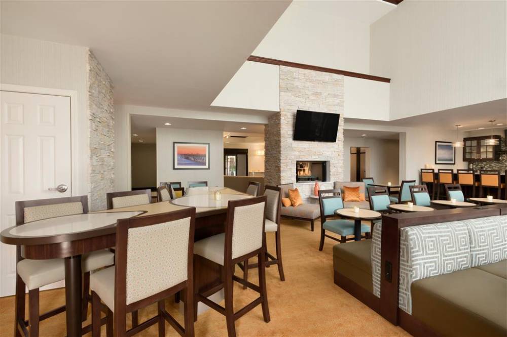 Homewood Suites By Hilton Jacksonville Deerwood Park 3