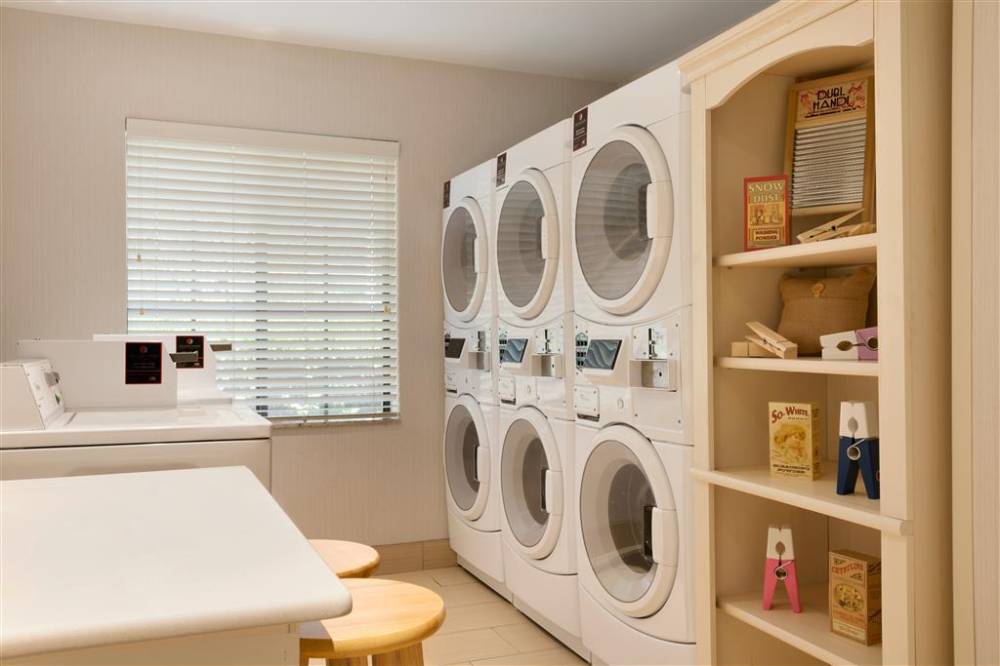 Homewood Suites By Hilton Jacksonville Deerwood Park 5