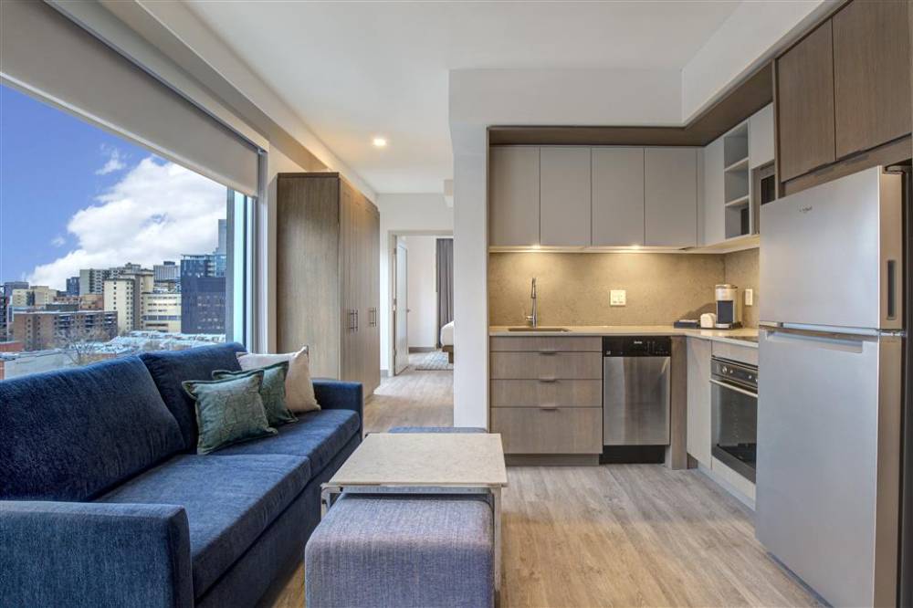 Homewood Suites By Hilton Montreal Downtown 9
