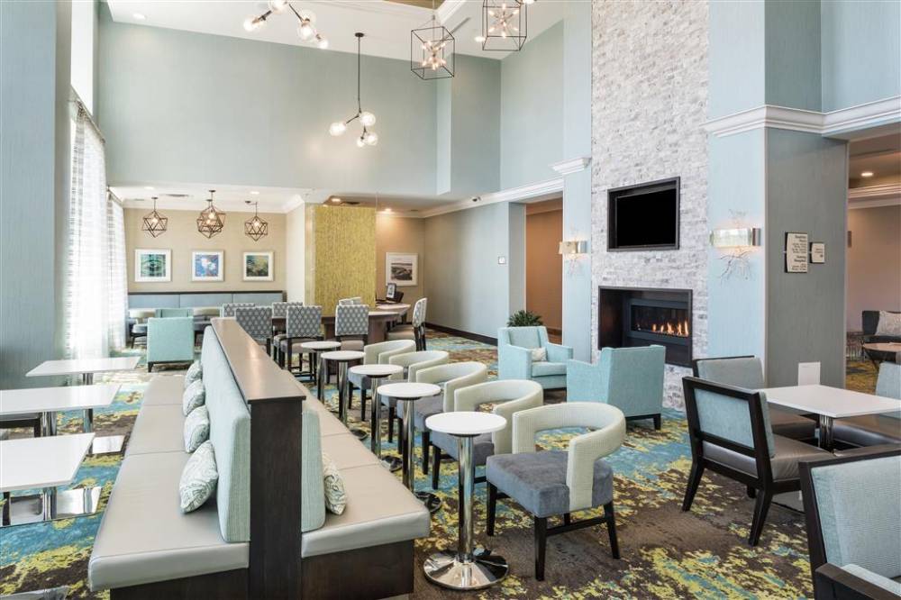 Homewood Suites By Hilton Ottawa Airport 4