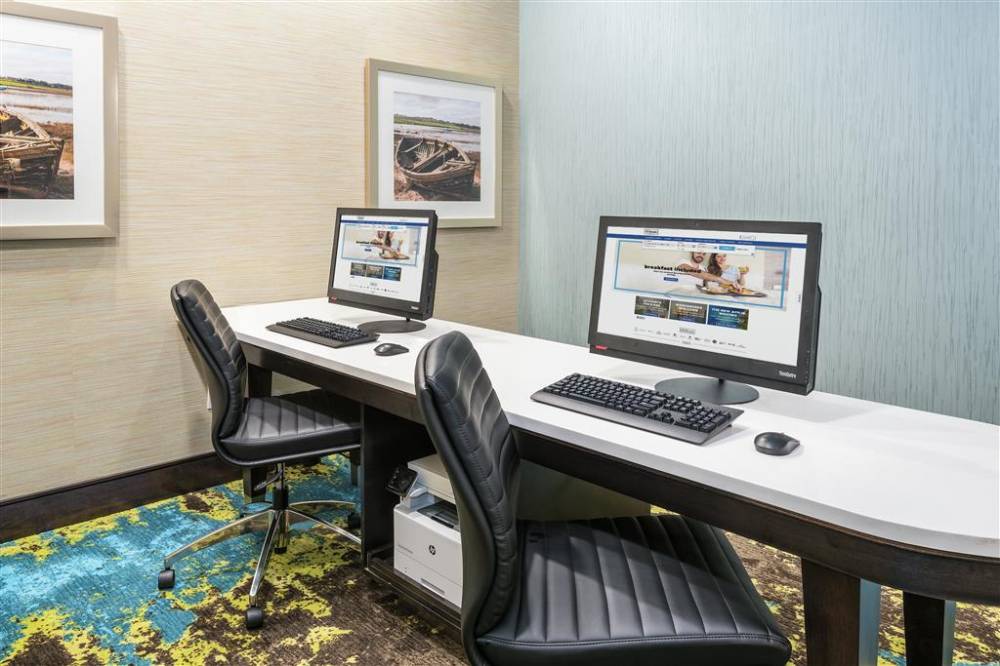 Homewood Suites By Hilton Ottawa Airport 6