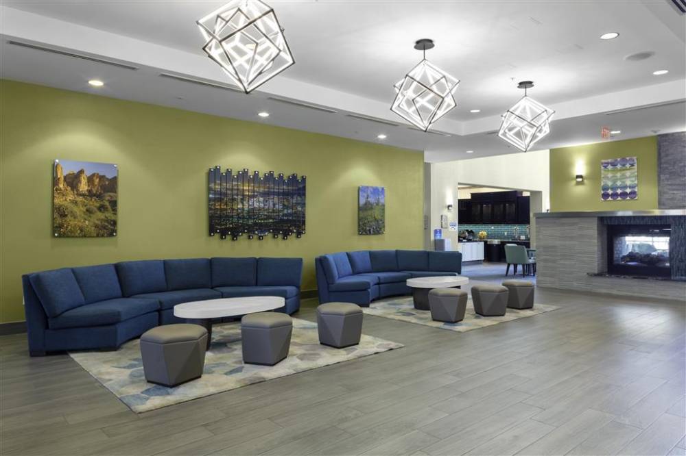 Homewood Suites By Hilton Phoenix Airport South 4