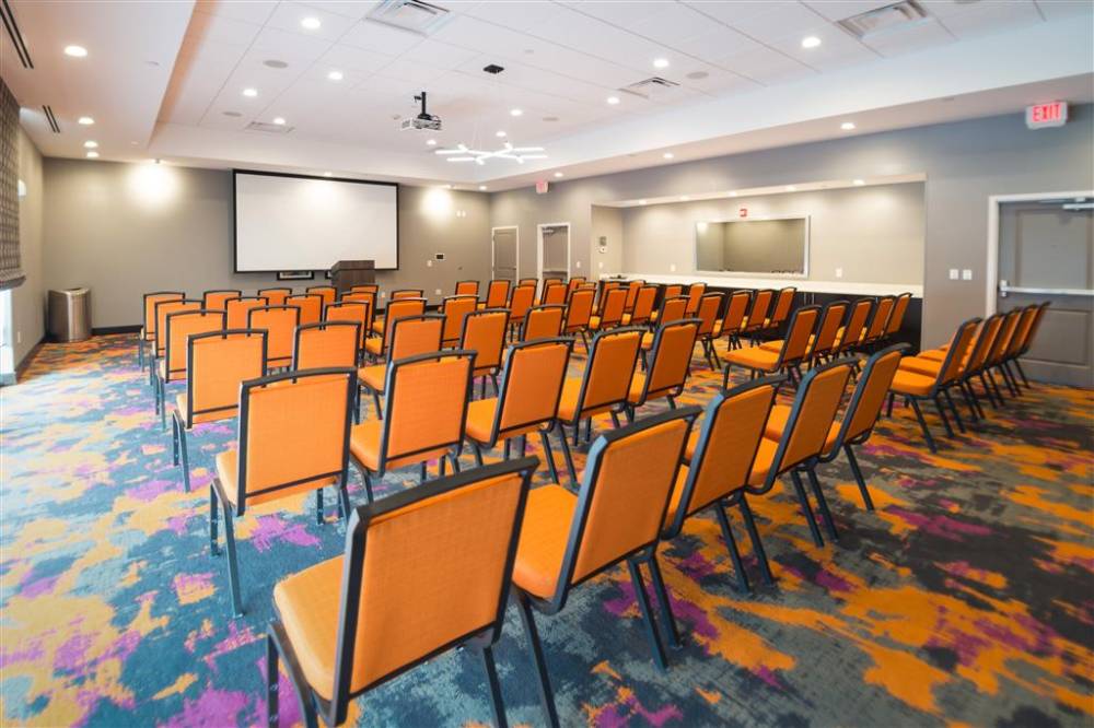 Homewood Suites By Hilton Tulsa Catoosa 2