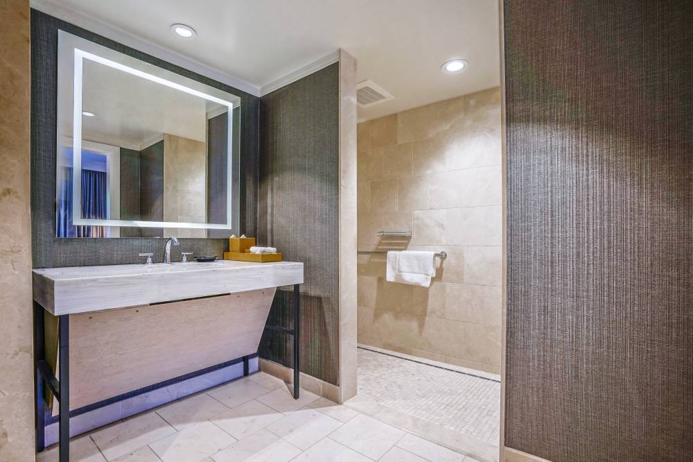 Hotel Amarano Burbank 2