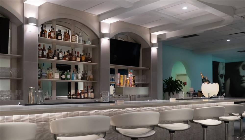 Hotel Arts 5