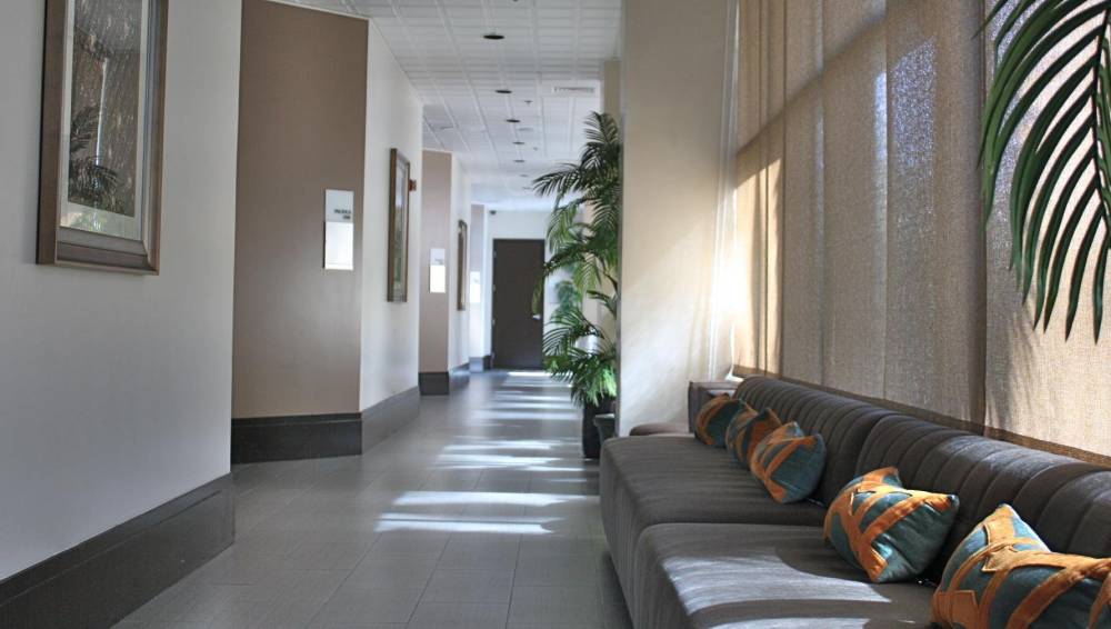 Hotel Huntington Beach 4