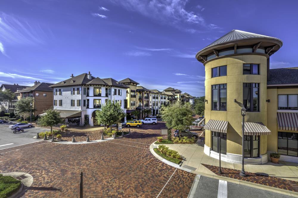 Hotel Indigo Deerwood Park 10