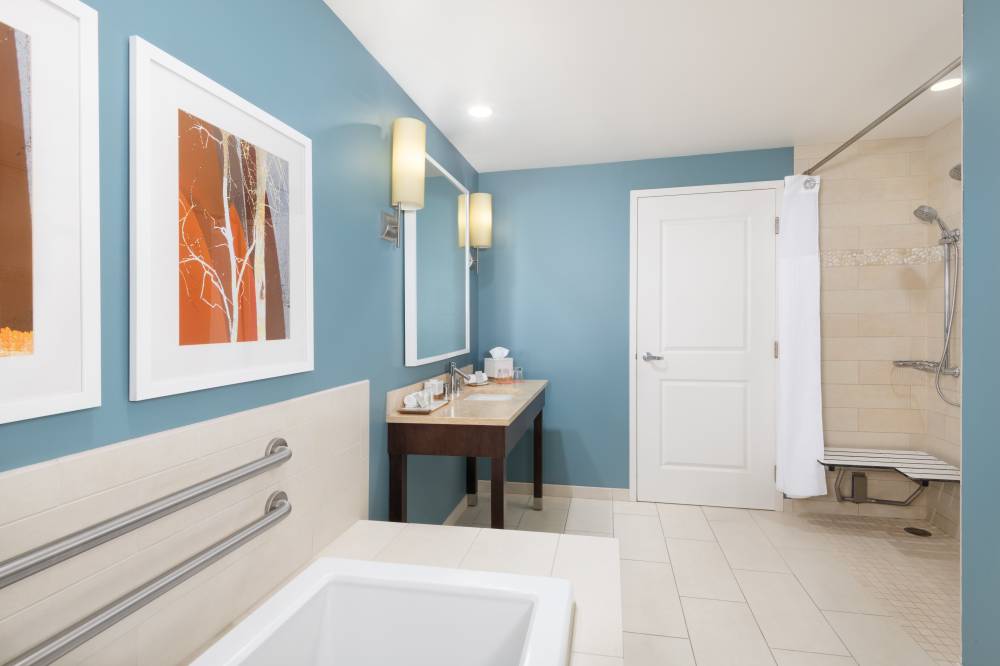 Hotel Indigo Gaslamp Quarter 6