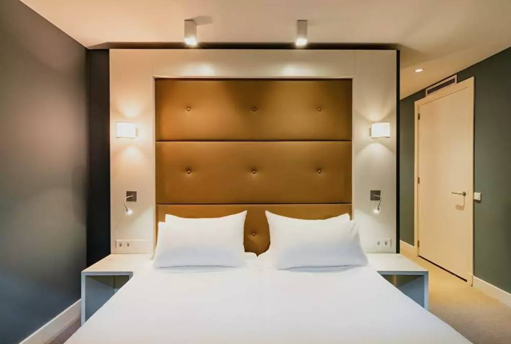 Hotel Jl No76 6