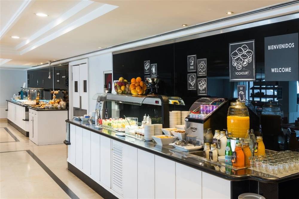 Hotel Madrid Alameda Aeropuerto Affiliated By Melia 4