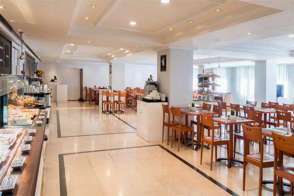 Hotel Madrid Alameda Aeropuerto Affiliated By Melia 5