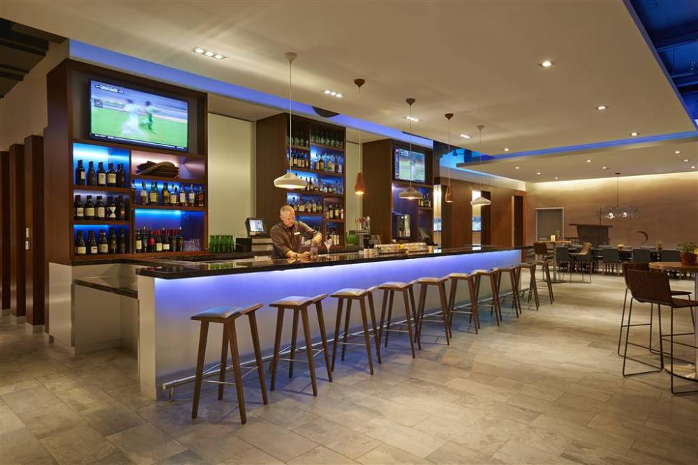 Hotel Mdr Marina Del Rey - A Doubletree By Hilton 4
