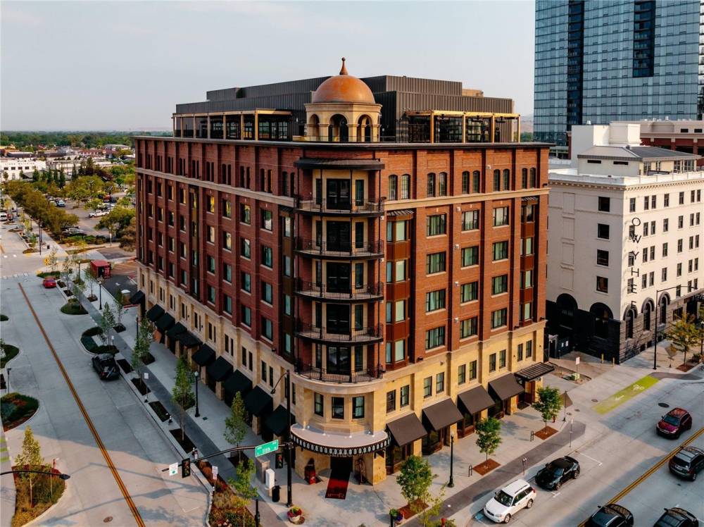 Hotel Renegade 2