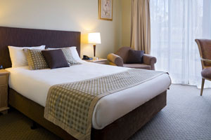 Holiday Inn Exp Stes South Edm