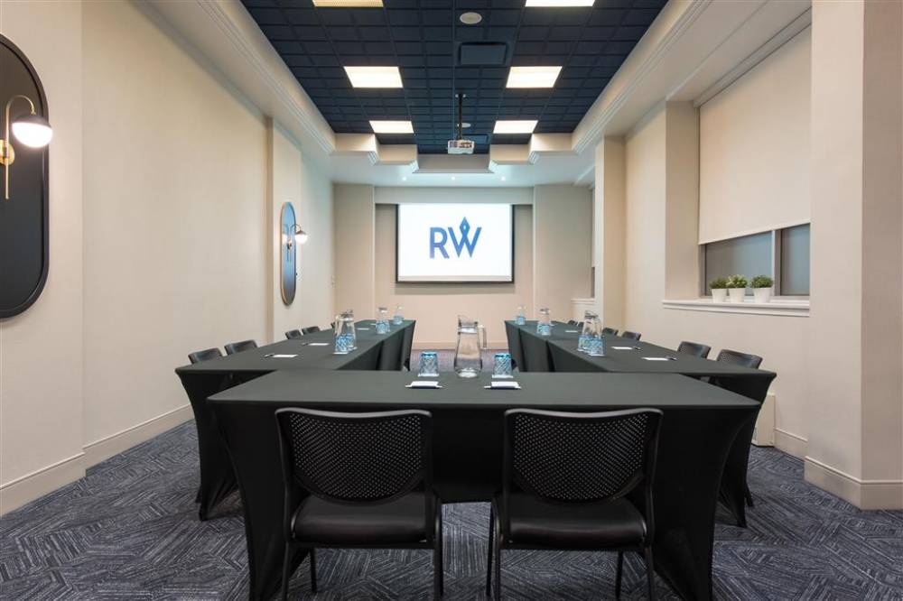 Hotel Royal William Ascend Hotel Collection 2