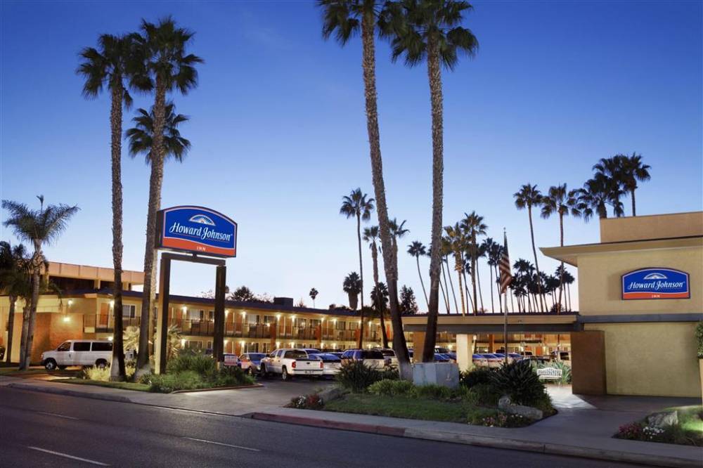 Howard Johnson By Wyndham San Diego Sea World 2