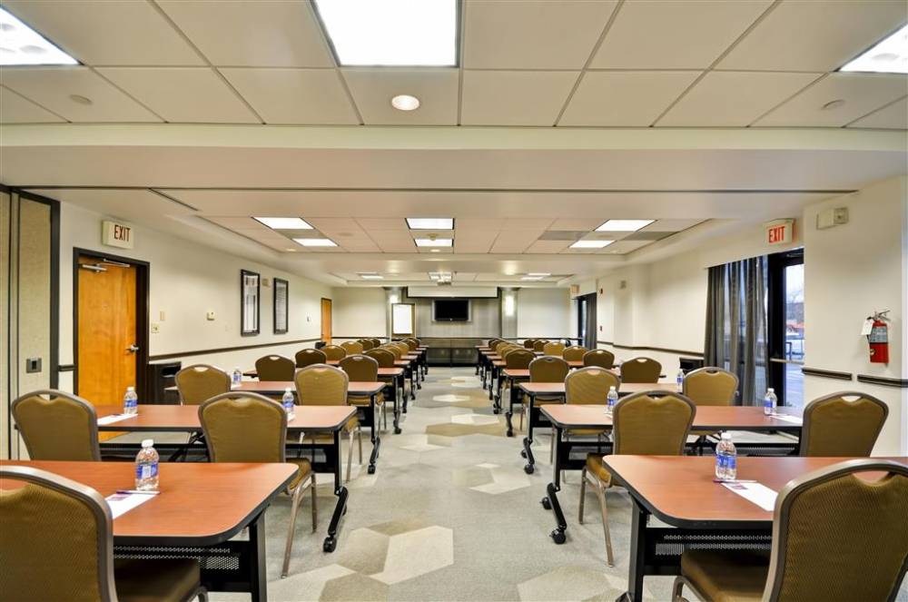 Hyatt Place Albuquerque Uptown 3