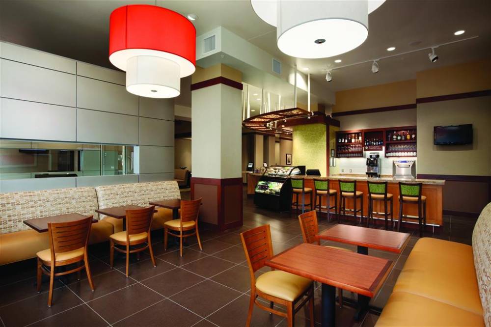 Hyatt Place Des Moines Downtown 3