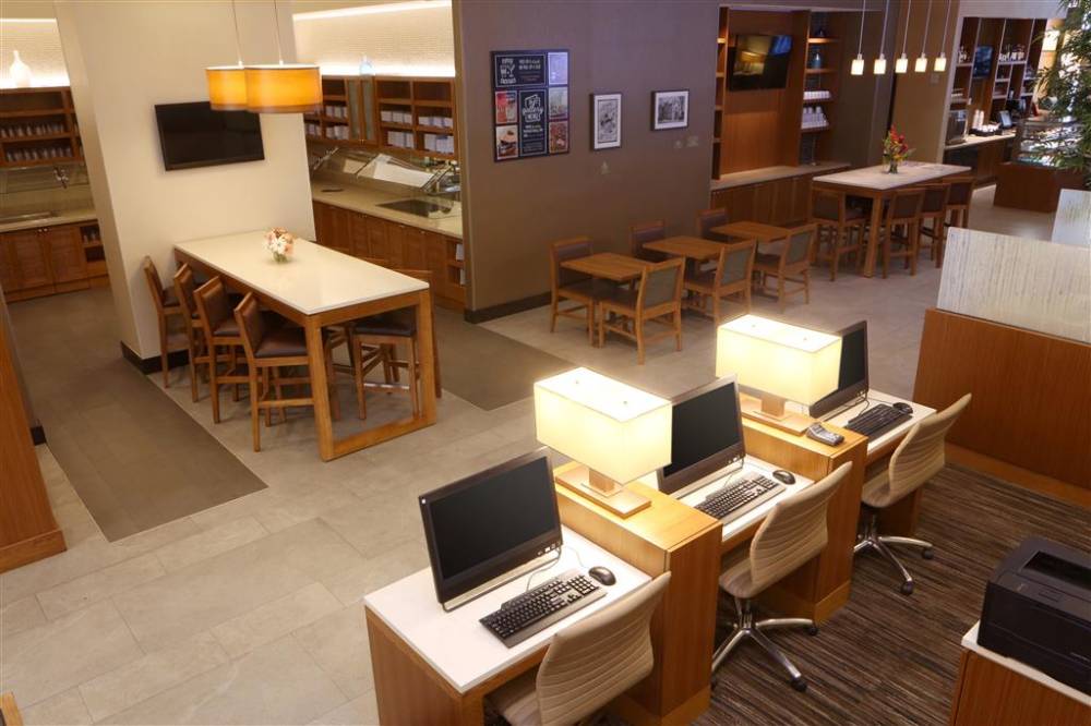 Hyatt Place Flushing Laguardia  5
