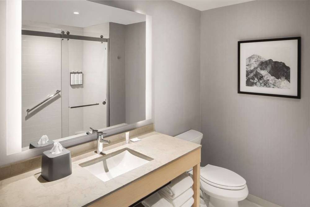 Hyatt Place Reno 5