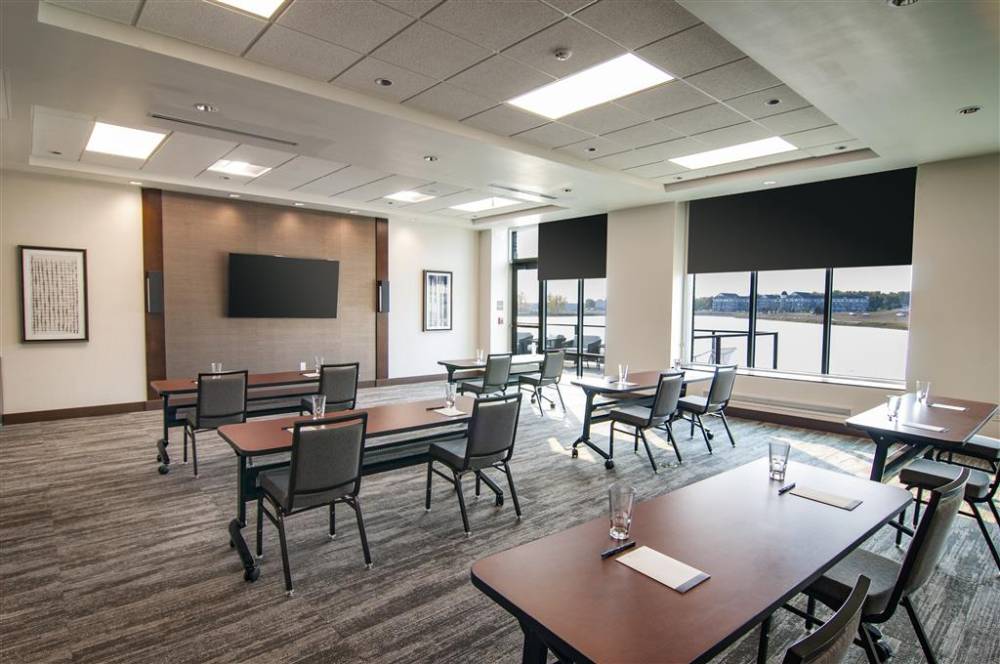 Hyatt Place Sioux Falls South 2