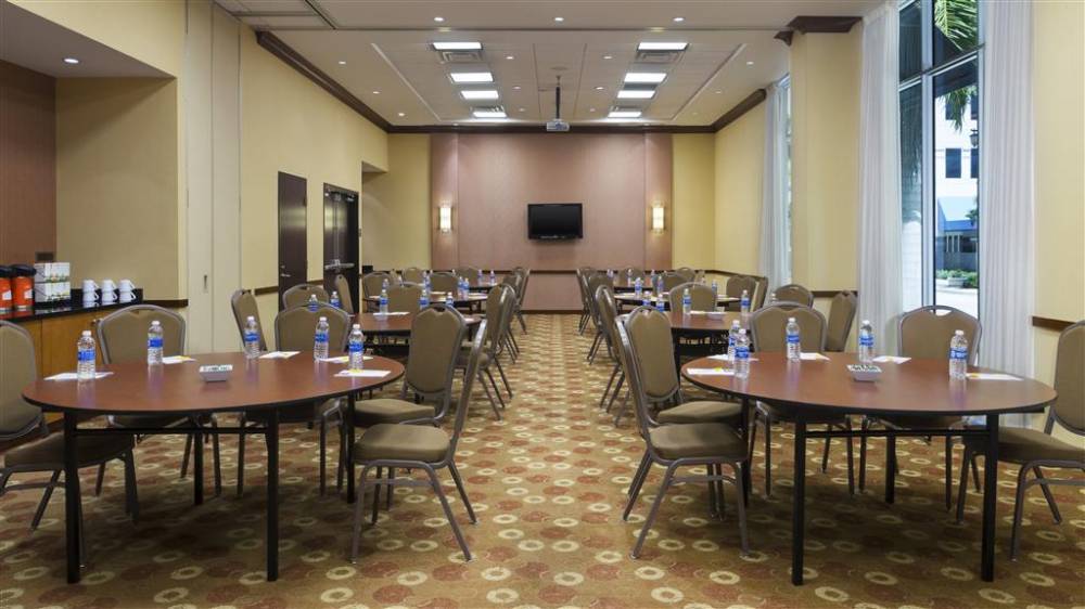 Hyatt Place West Palm Beach Downtown 2