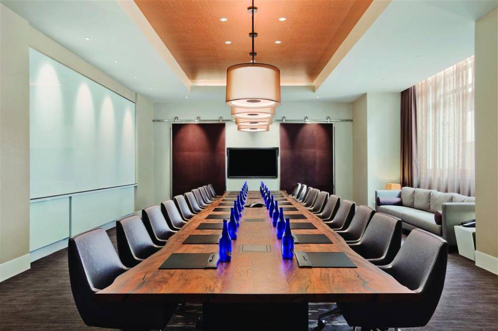 Hyatt Regency Wichita 2