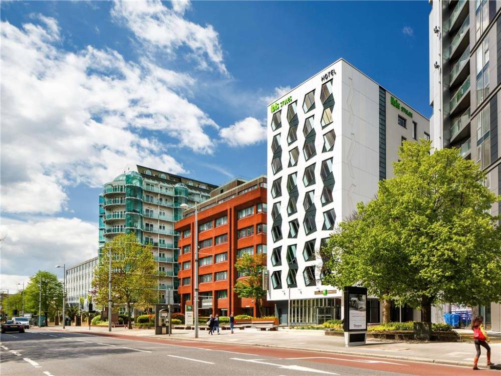 Ibis Styles London Ealing 2