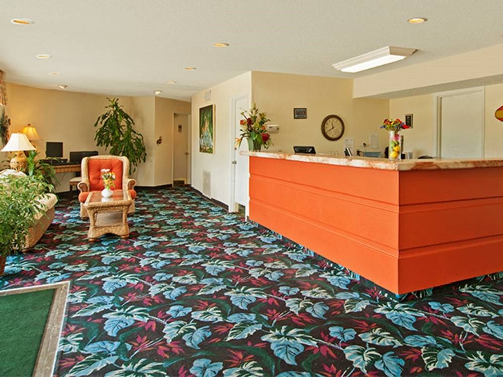 Inn At The Waterpark 4