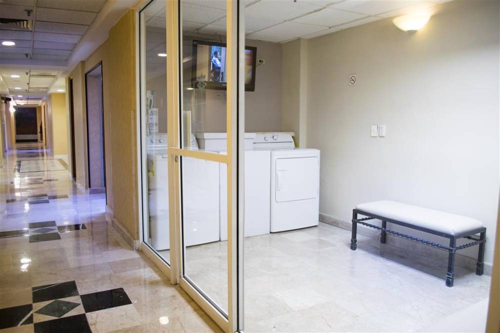 Istay Hotel Ciudad Juarez 9