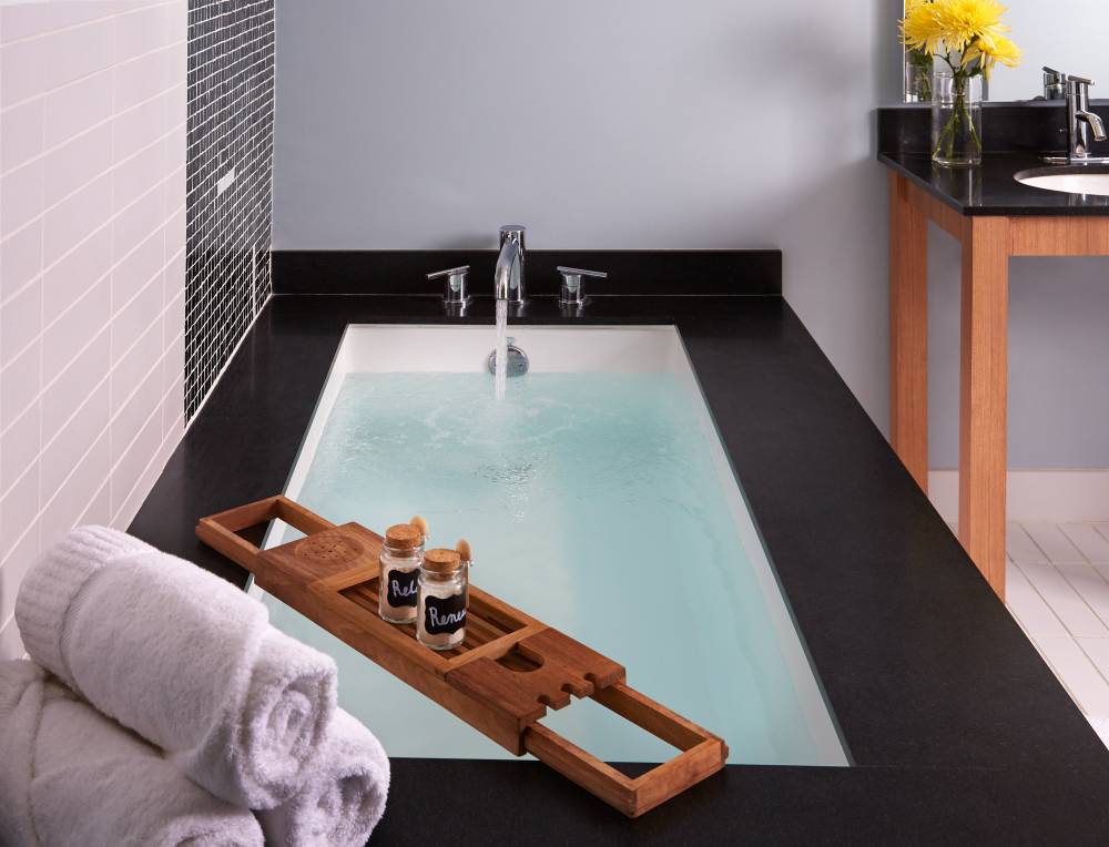 Kimpton Shorebreak Resort 7