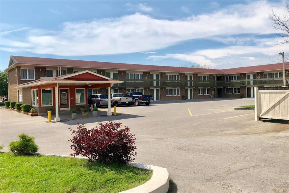 Knights Inn Fort Erie 2