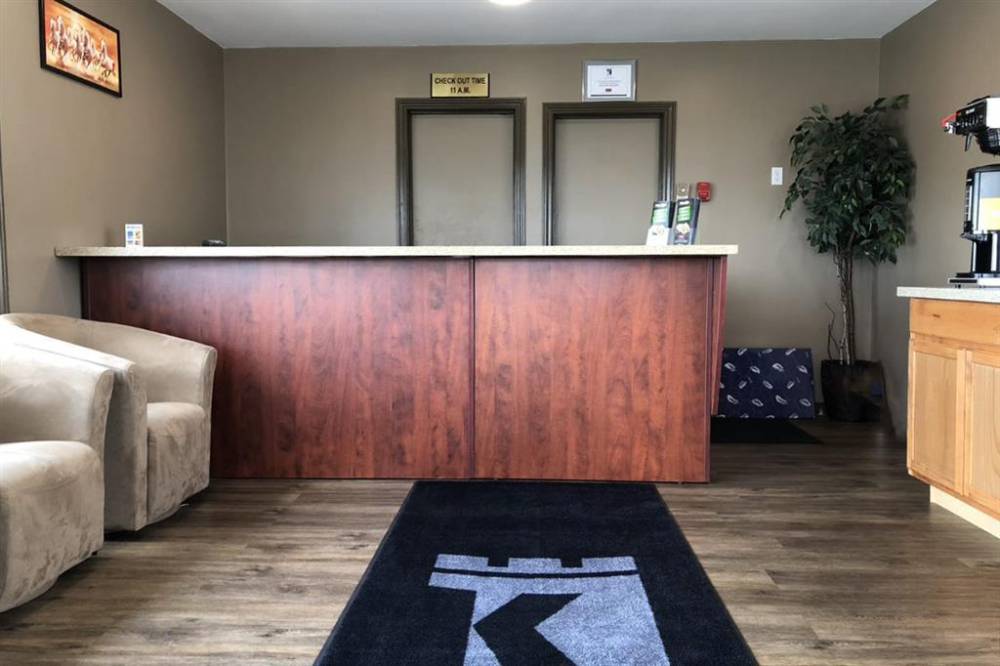Knights Inn Fort Erie 3