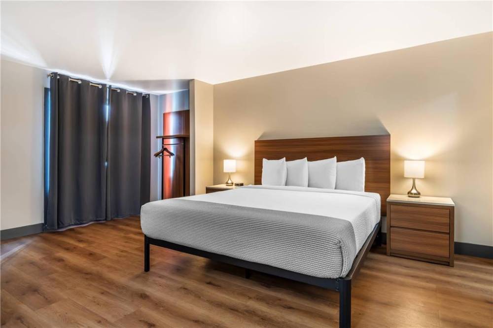 La Luna Inn An Ascend Collection Hotel 4
