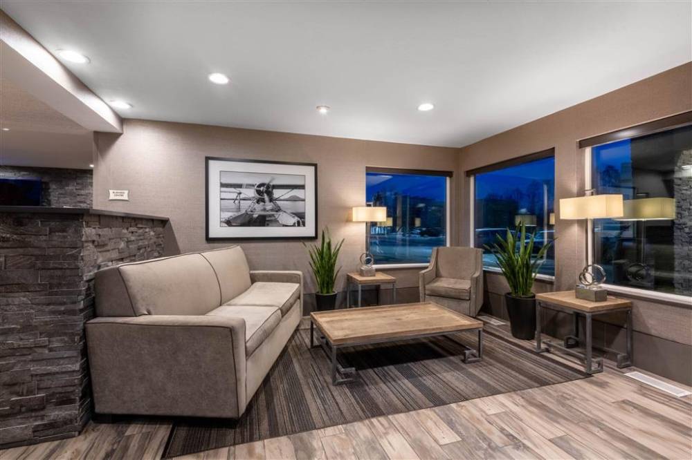 La Quinta Inn Ste Anchorage 2