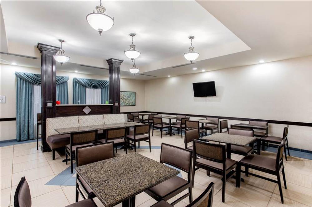 La Quinta Inn Ste Ap West 4