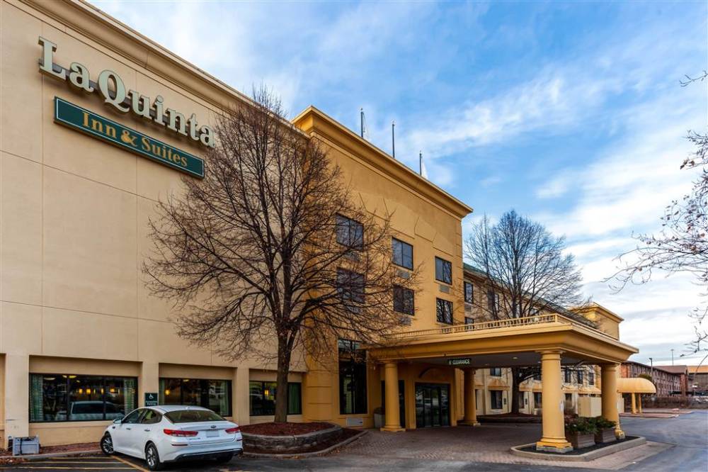 La Quinta Inn Ste Bayshore 2