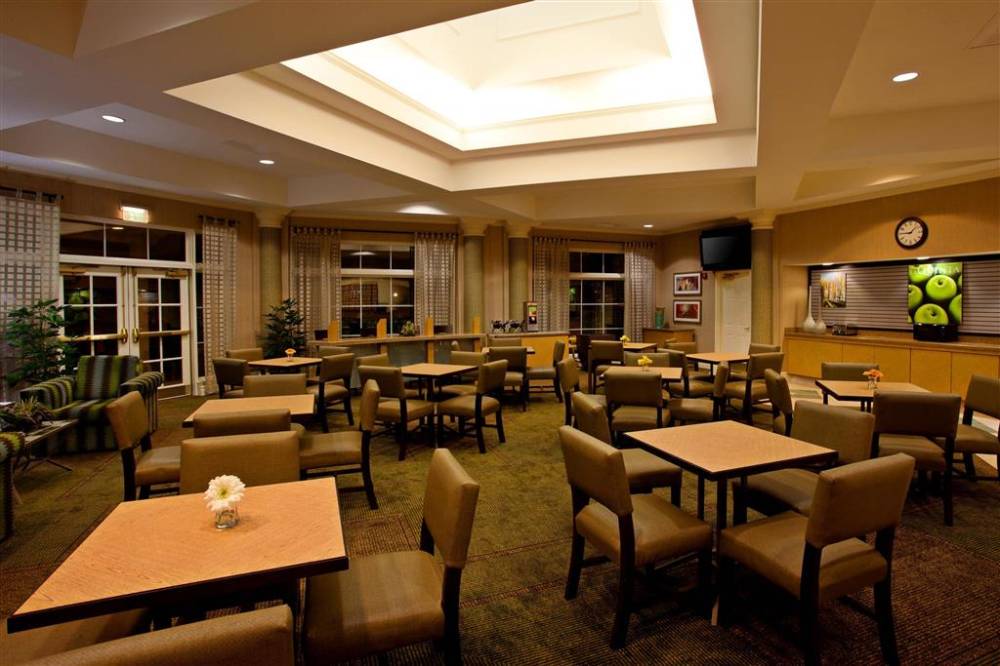 La Quinta Inn Ste Greensboro 4