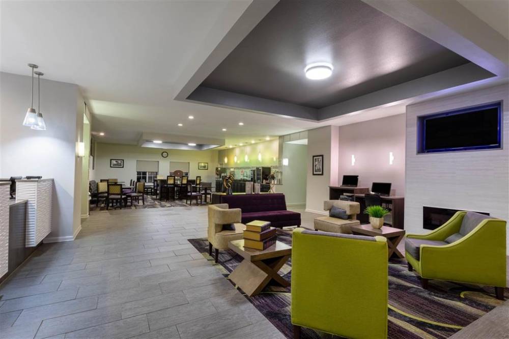 La Quinta Inn Ste Hsv Ap 3
