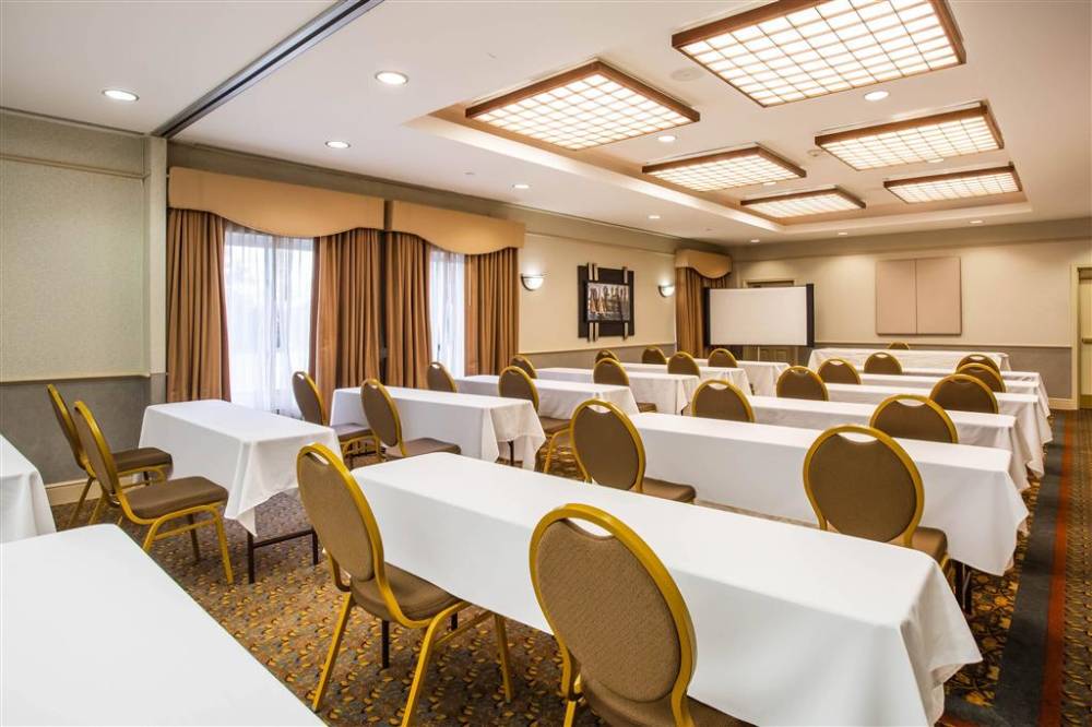 La Quinta Inn Ste Isp Ap 2