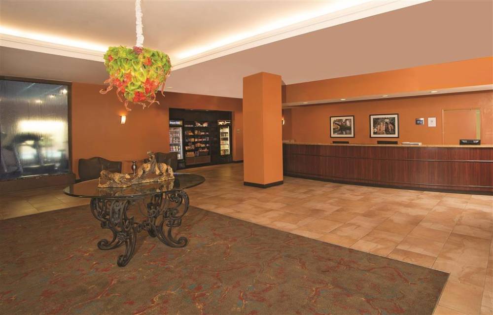 La Quinta Inn Ste Medical Ctr 3