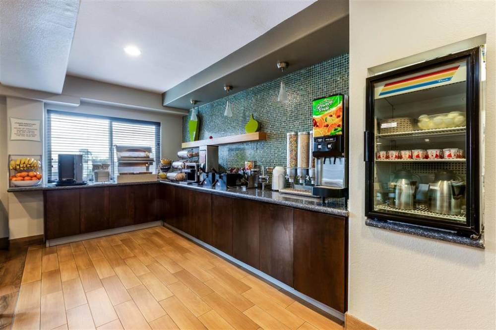 La Quinta Inn Ste Mission Bay 3
