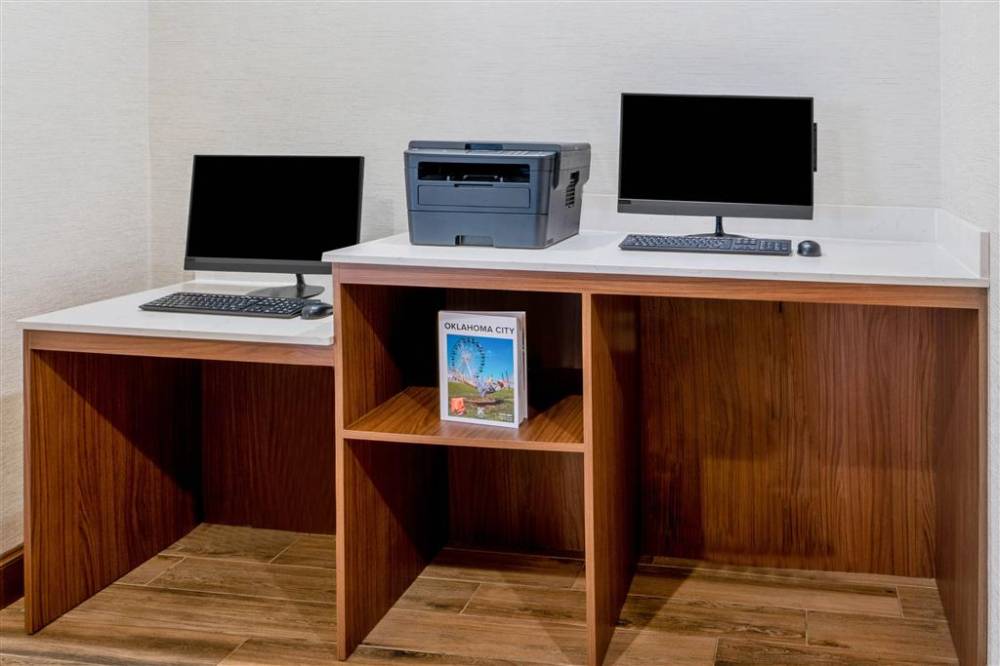 La Quinta Inn Ste Ok City Arpt 5