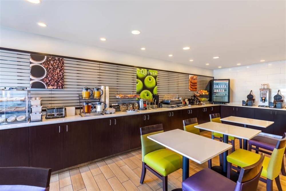 La Quinta Inn Ste Spokane 8