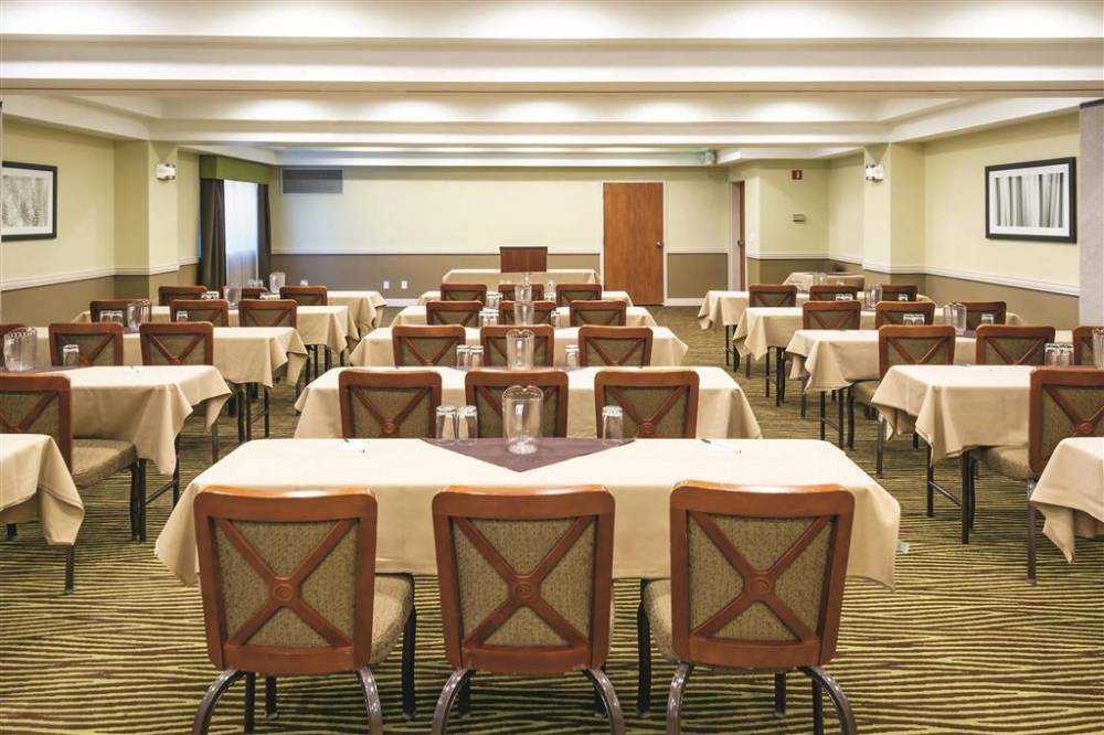 La Quinta Inn & Suites By Wyndham Boise Towne Square 3