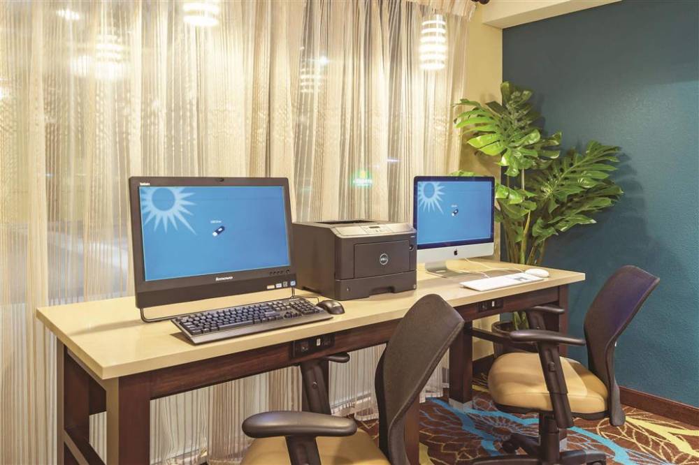 La Quinta Inn & Suites By Wyndham Boise Towne Square 6