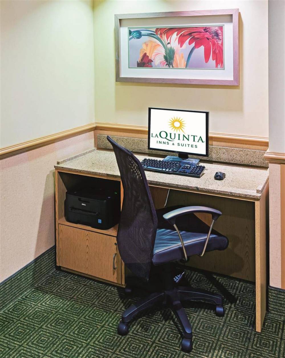 La Quinta Inn & Suites By Wyndham Dallas Dfw Airport North 8