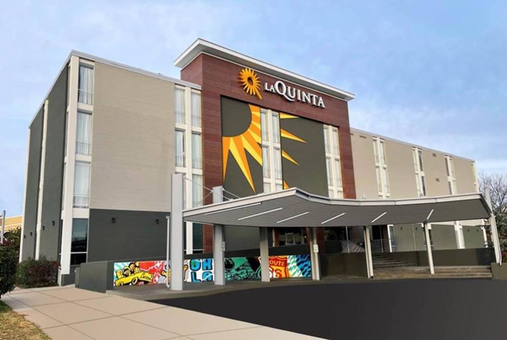 La Quinta Inn & Suites By Wyndham Tulsa Downtown/route 66 2