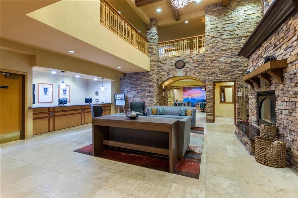 La Quinta Inn & Suites By Wyndham Vancouver 3