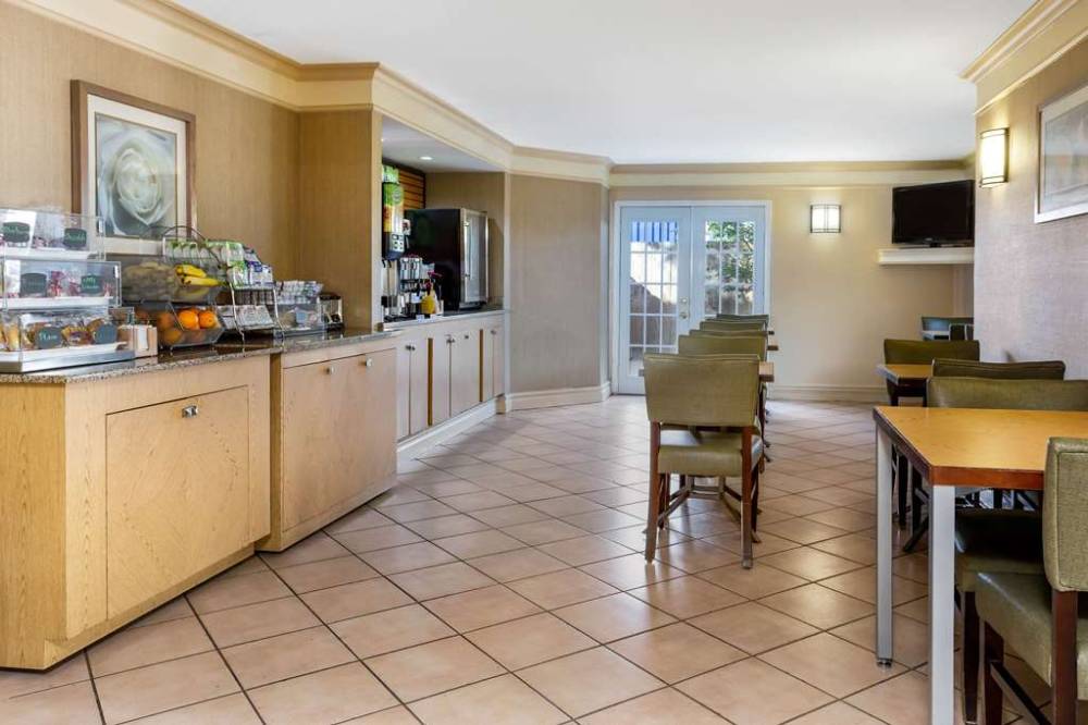 La Quinta Inn Tampa Airport Stadium Westshore 4
